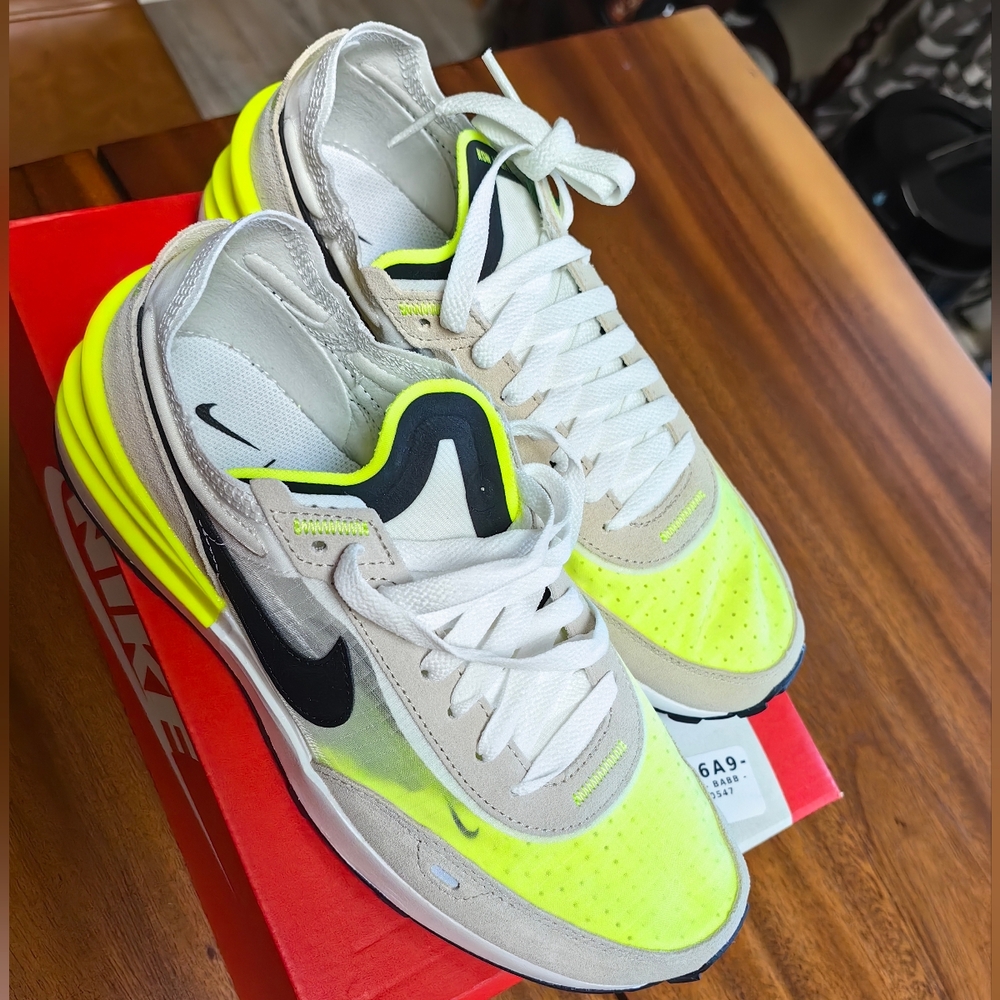 Nike Waffle - Picture 2 of 4